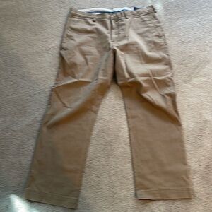 Polo khakis like new